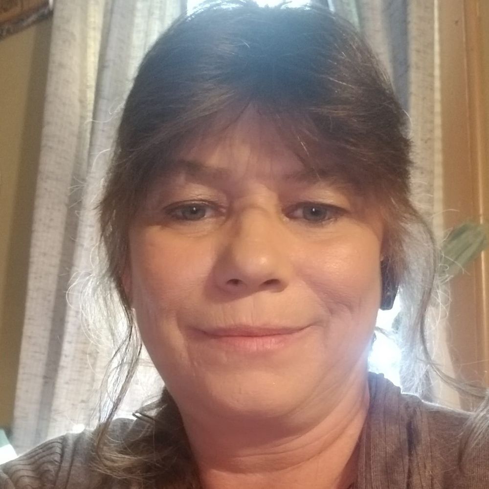 Meet your Posher, Linda